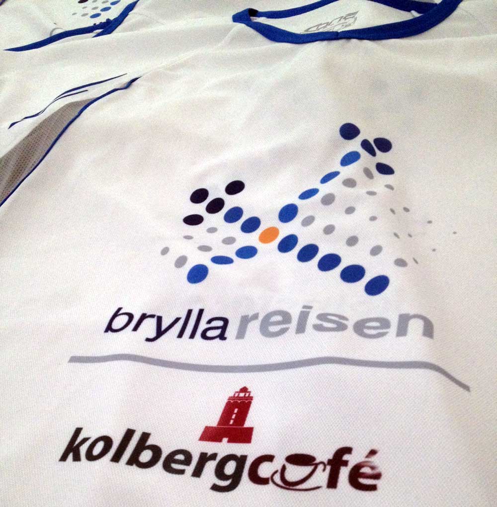 Die Kolberg-Marathon-Shirts des Starterteams